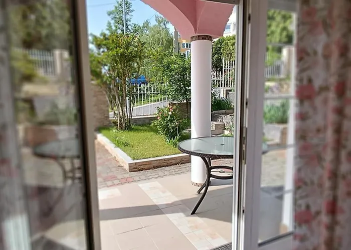 Valloris Apartments