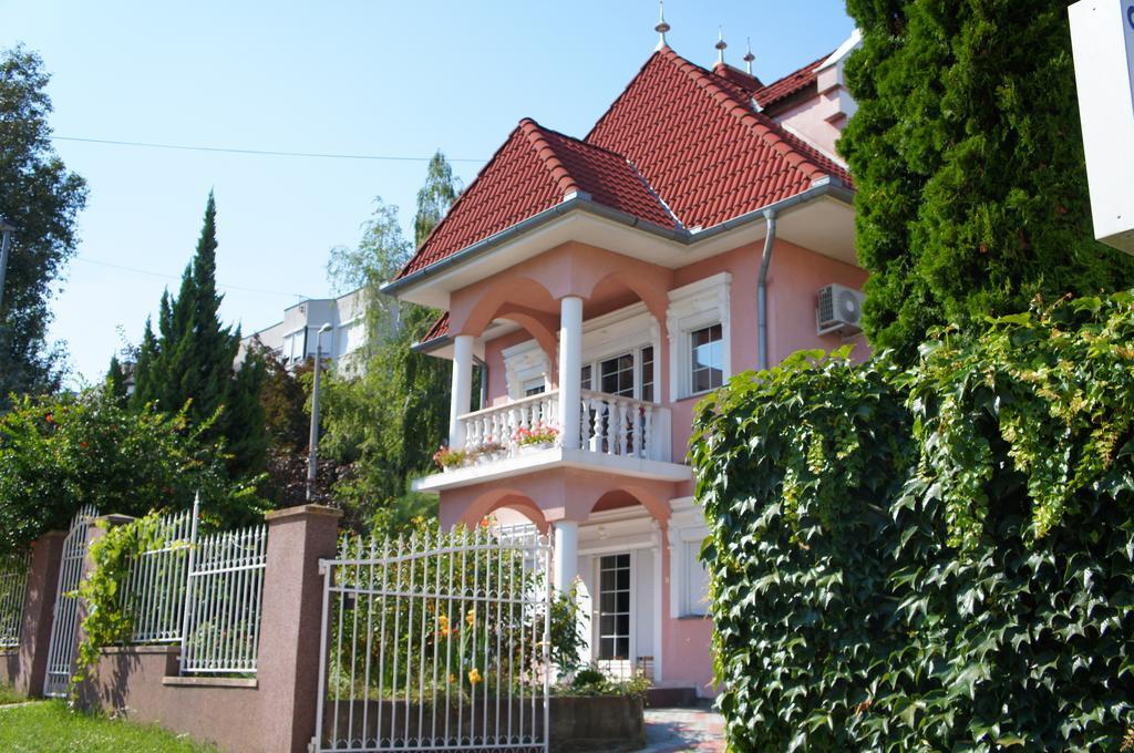 Valloris Heviz